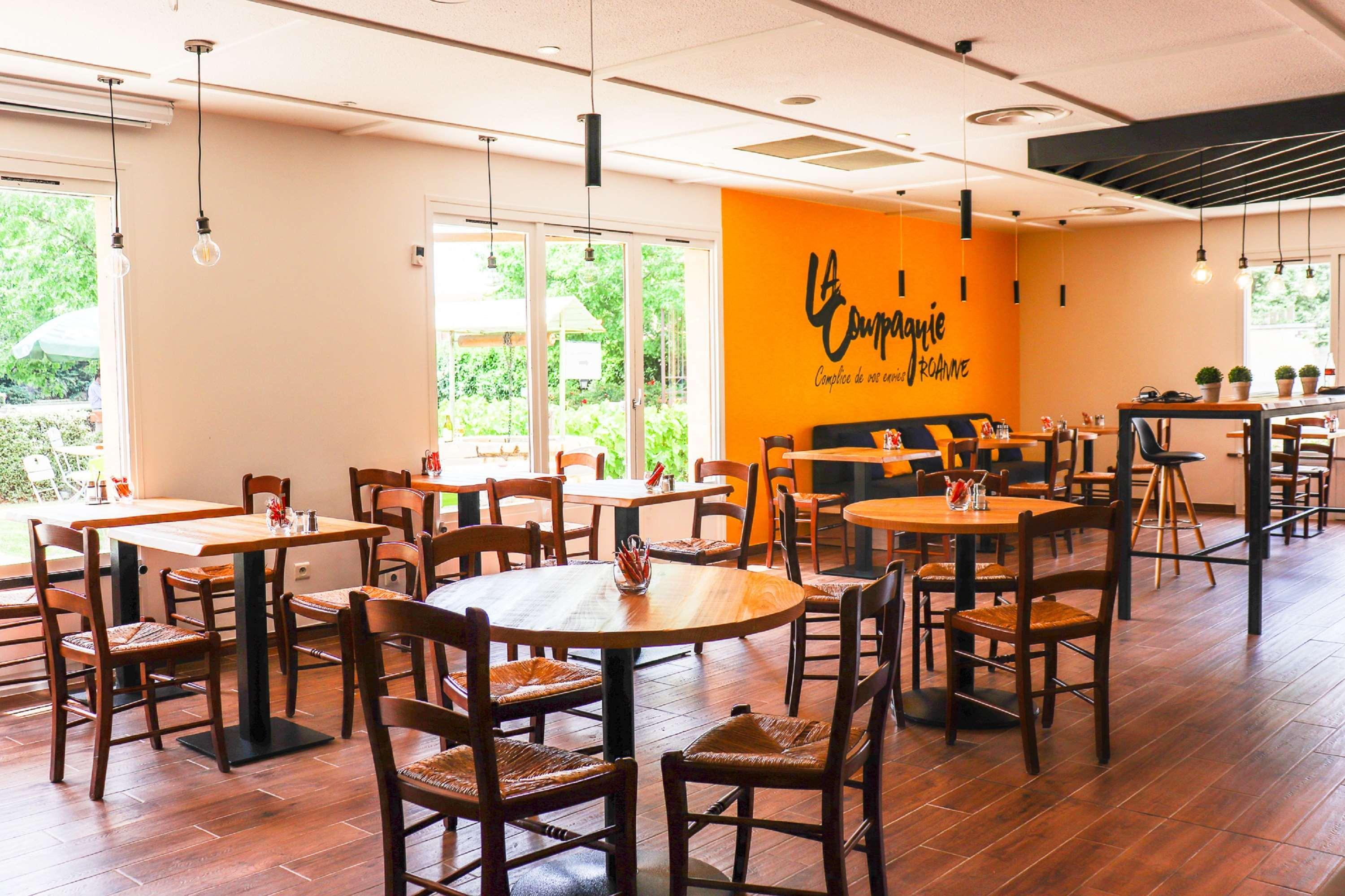 Kyriad Direct Roanne Hotel Dış mekan fotoğraf